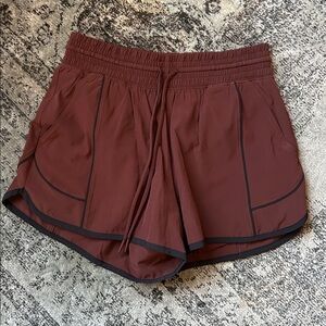 Abercrombie & Fitch YPB lined shorts s small your personal best